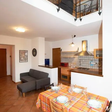 Vicino Al Centro Con Parcheggio