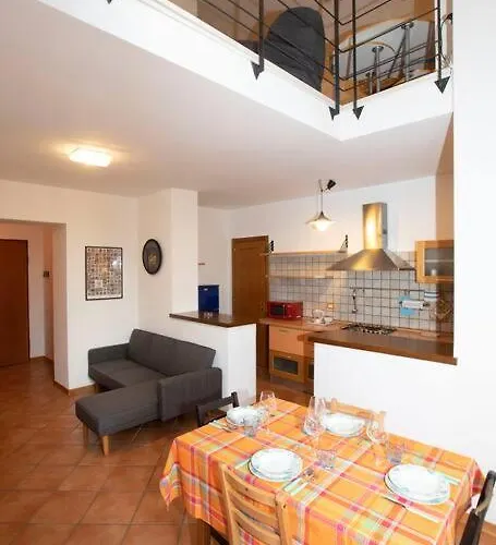 Vicino Al Centro Con Parcheggio