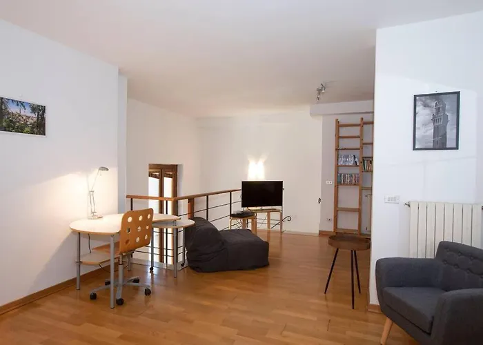 Vicino Al Centro Con Parcheggio