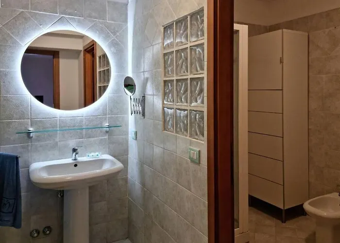 Apartamento Vicino Al Centro Con Parcheggio *