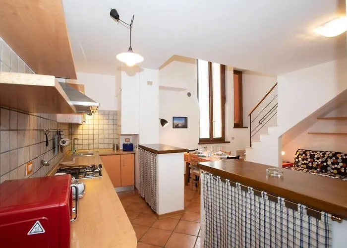 Vicino Al Centro Con Parcheggio Apartamento Siena